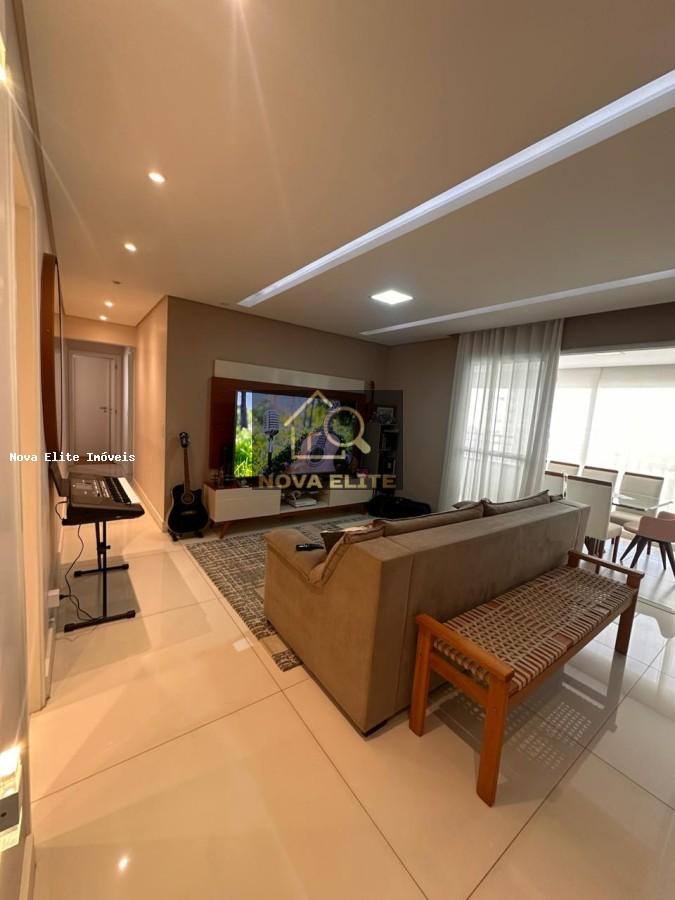 Apartamento, 3 quartos, 128 m² - Foto 1